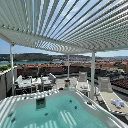 Lägenhet Sky Garden