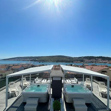 Sky Garden Apartmán