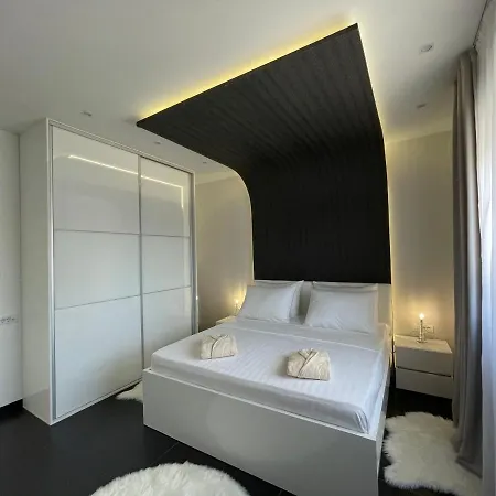 Sky Garden Apartmán