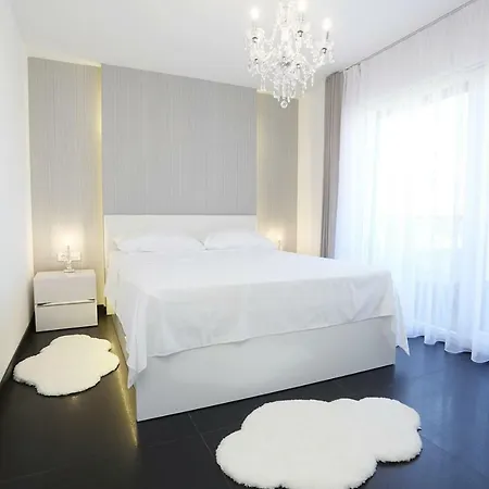 Apartment Sky Garden Trogir