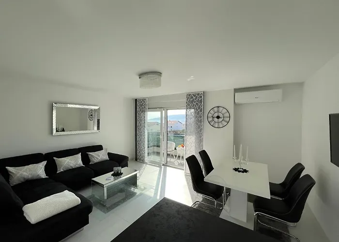Sky Garden Apartamento Trogir