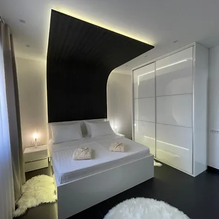 Apartment Sky Garden