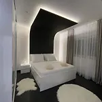Sky Garden アパート トロギール